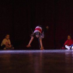 13 break dance